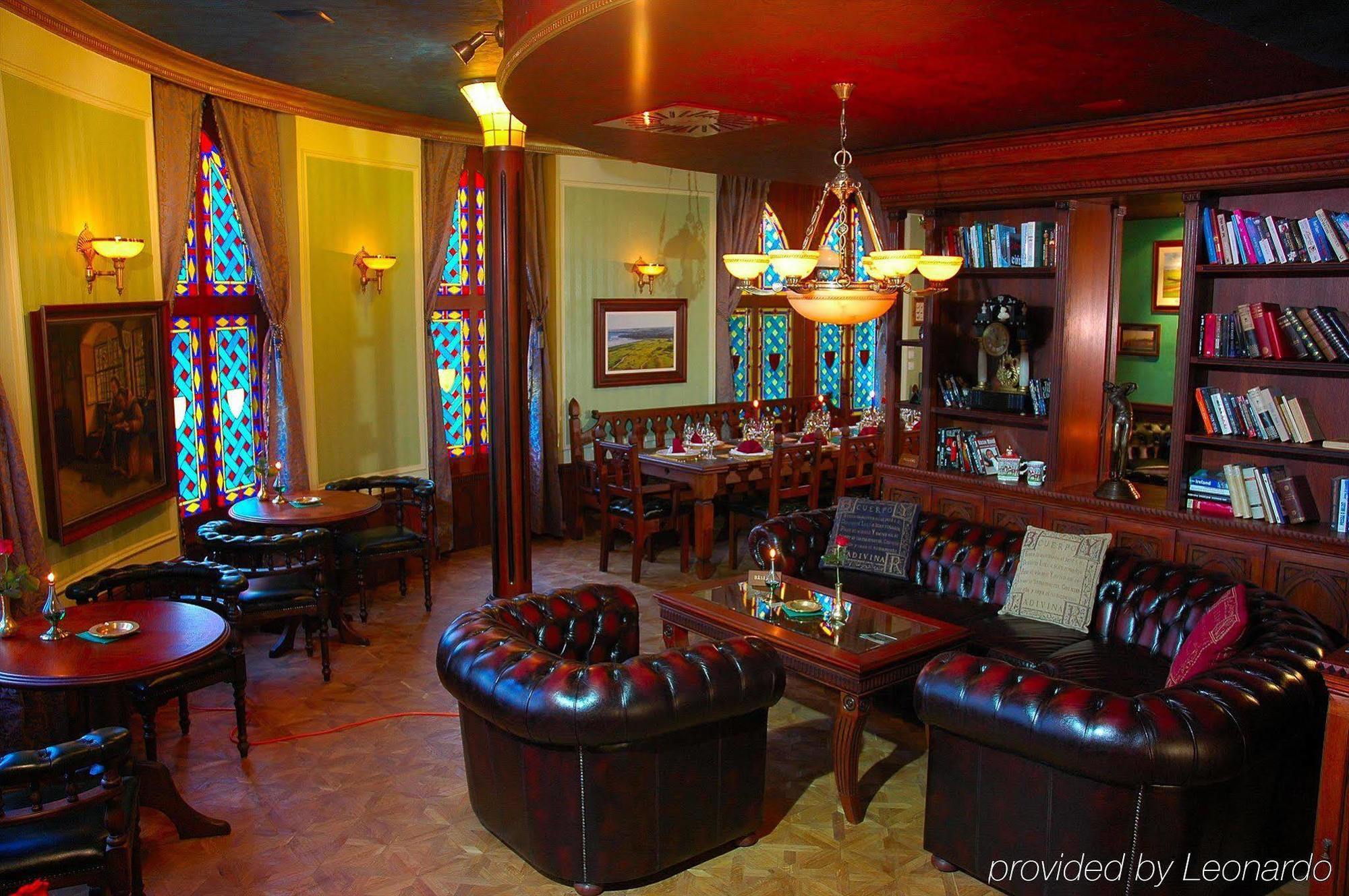 Afrika Hotel Frýdek-Místek Restaurant photo